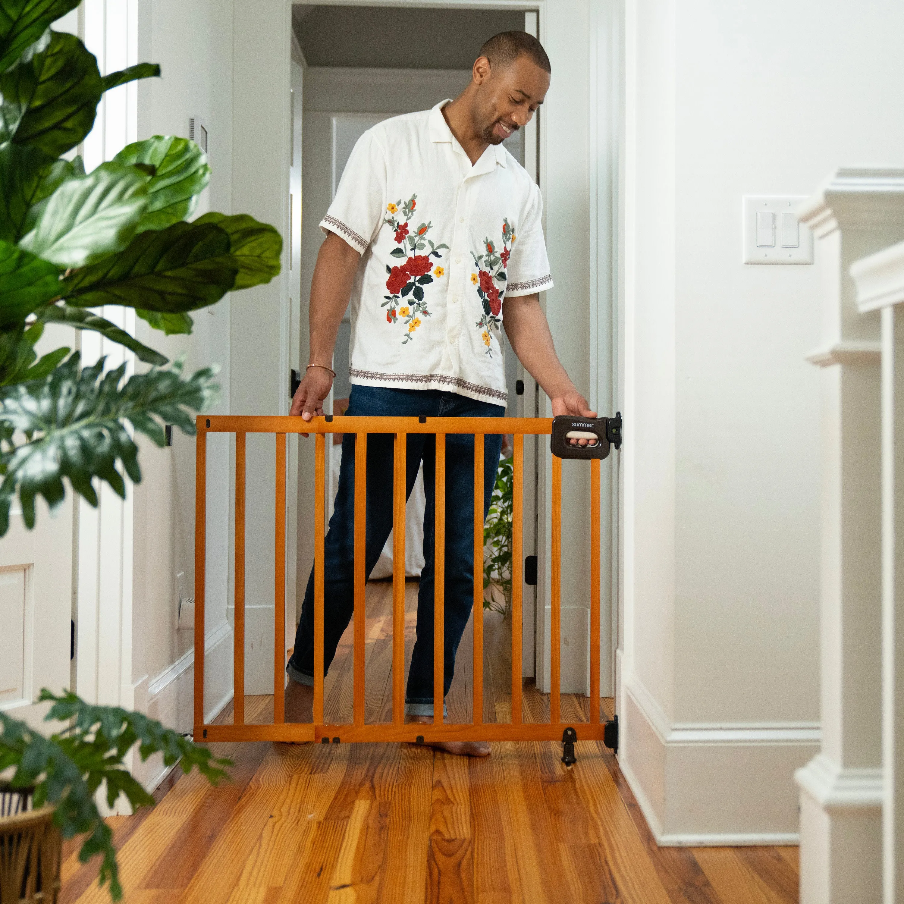 Ingenuity The Stairway 48W Series Pet and Baby Gate, Openings 30"-48" Wide, 32"Tall - Brown