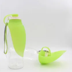 PAWS ASIA Amazon Popular High Quality Multifunctional Narrow Mouth Nozzle Squeeze Out Regular Dog Bottles Water 580ML