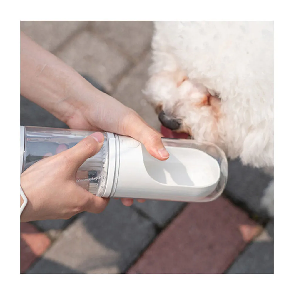 PAWS ASIA Wholesale Pet Outdoor Portable Designed Clear Dog Walk Water Bottle With Filter 330ML