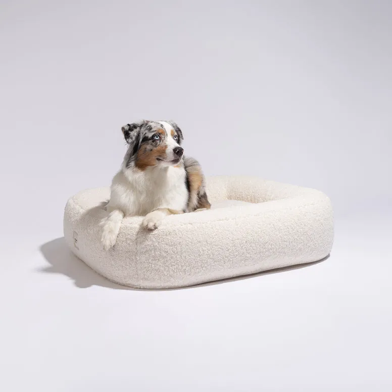 PillowVilla Bouclé Dog Bed PEBBLE