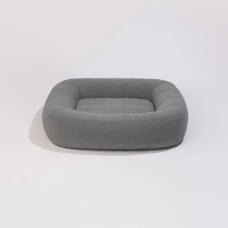 PillowVilla Bouclé Dog Bed PEBBLE