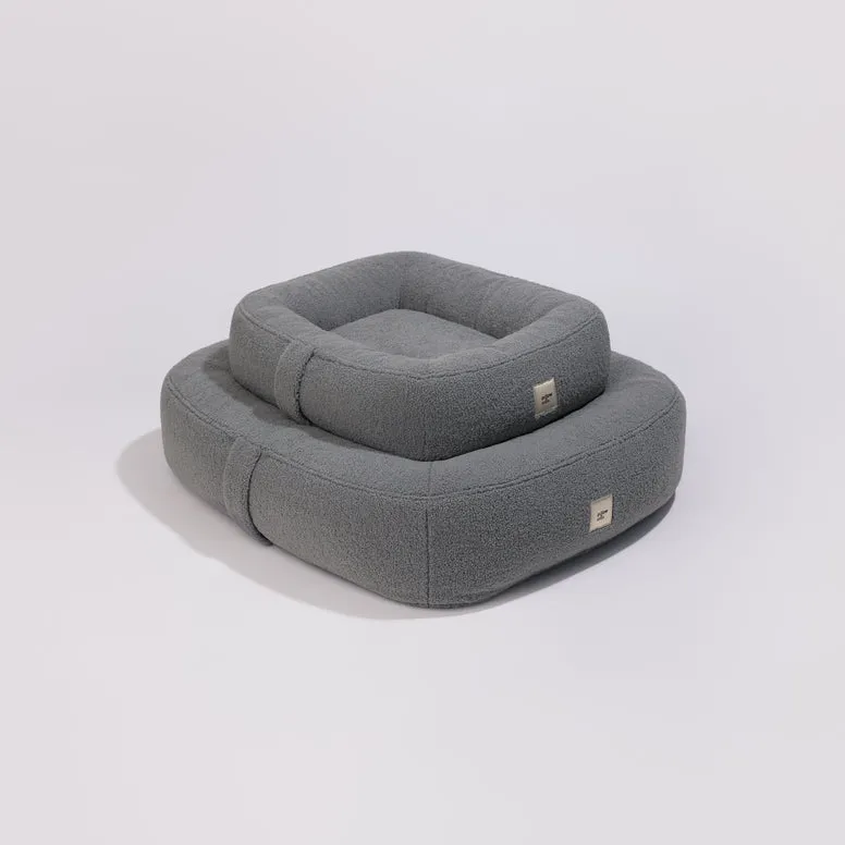 PillowVilla Bouclé Dog Bed PEBBLE