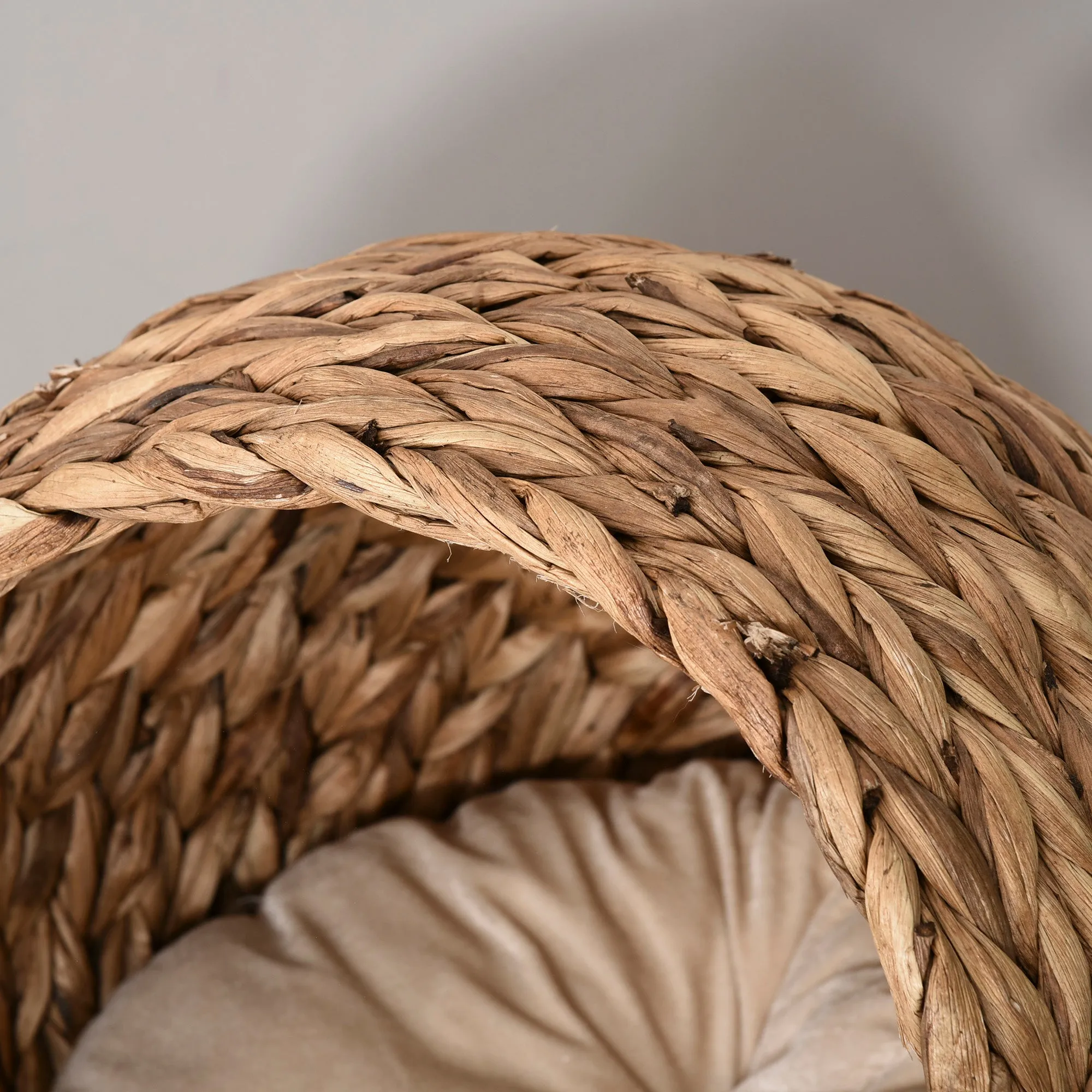 Raised Rattan Cat Bed w/ Soft Cushion, 42 x 33 x 52cm - Brown