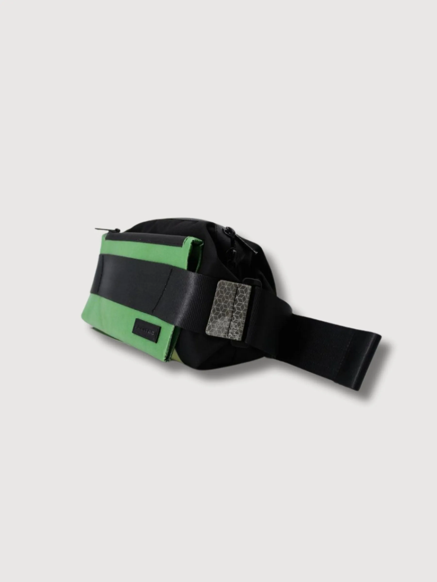 Sling Bag F650 Dixon Light Green In Used Truck Tarps | Freitag
