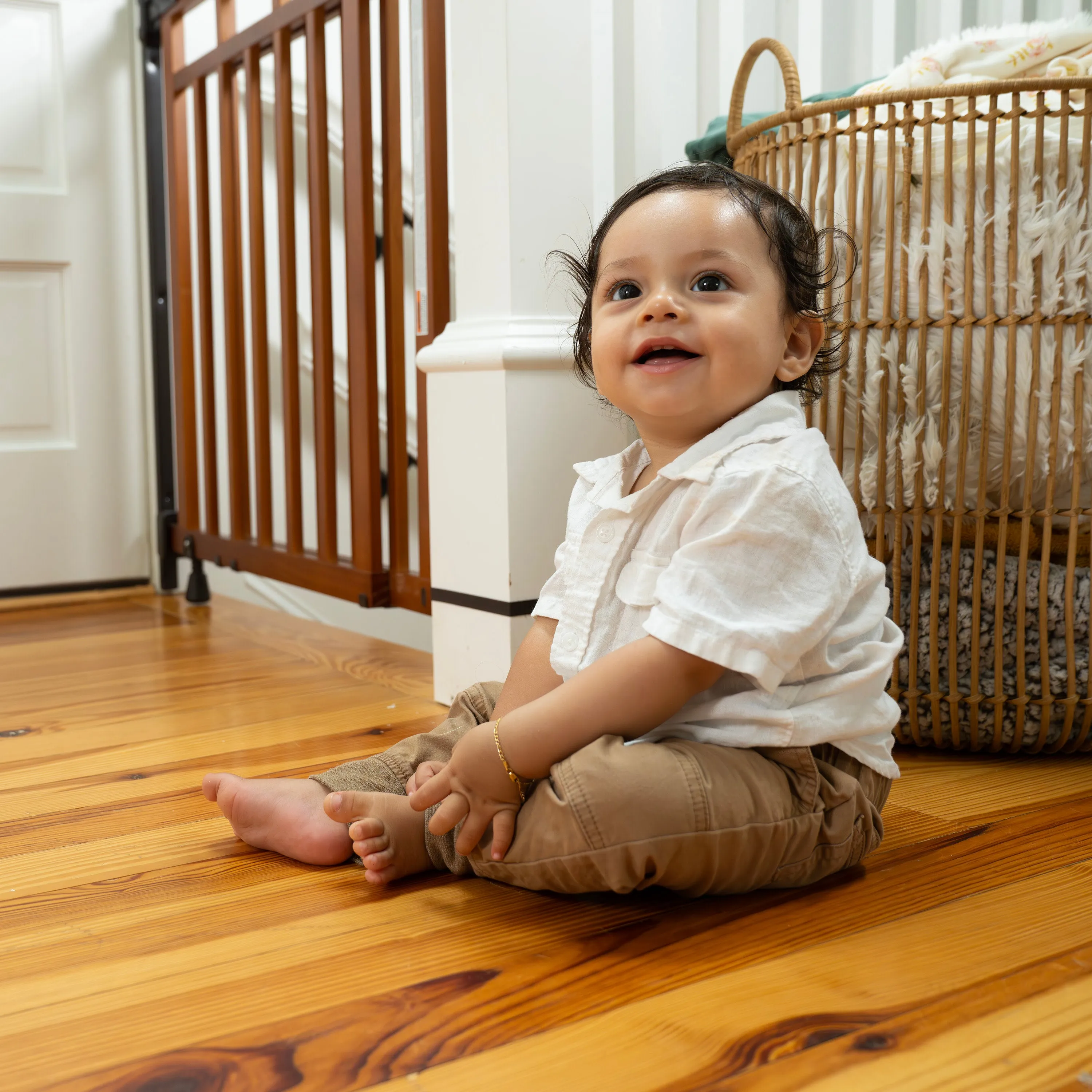 The Stairway  48W Series Pet and Baby Gate with Dual Banister Kit, Openings 32 to 48 Wide, 33" Tall