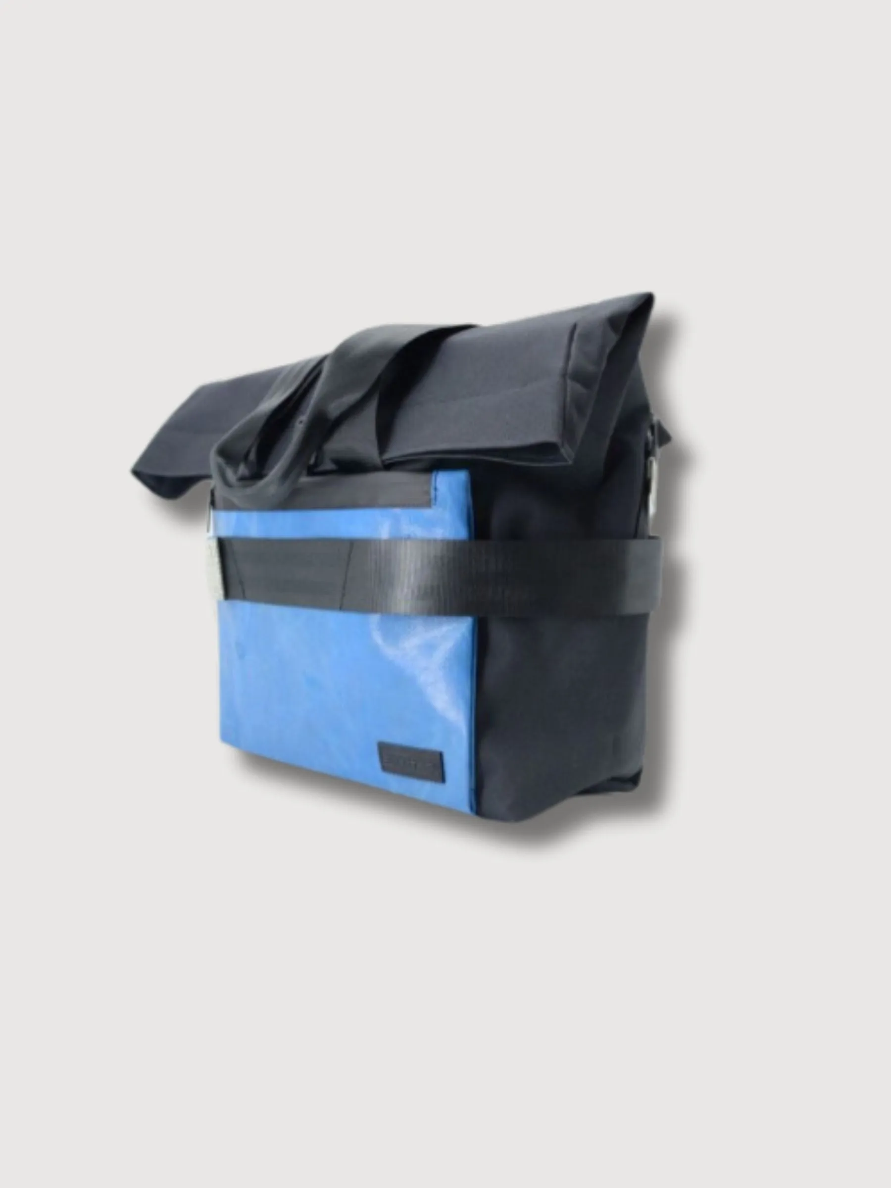 Tote Bag F680 Anderson Blue In Used Truck Tarps | Freitag