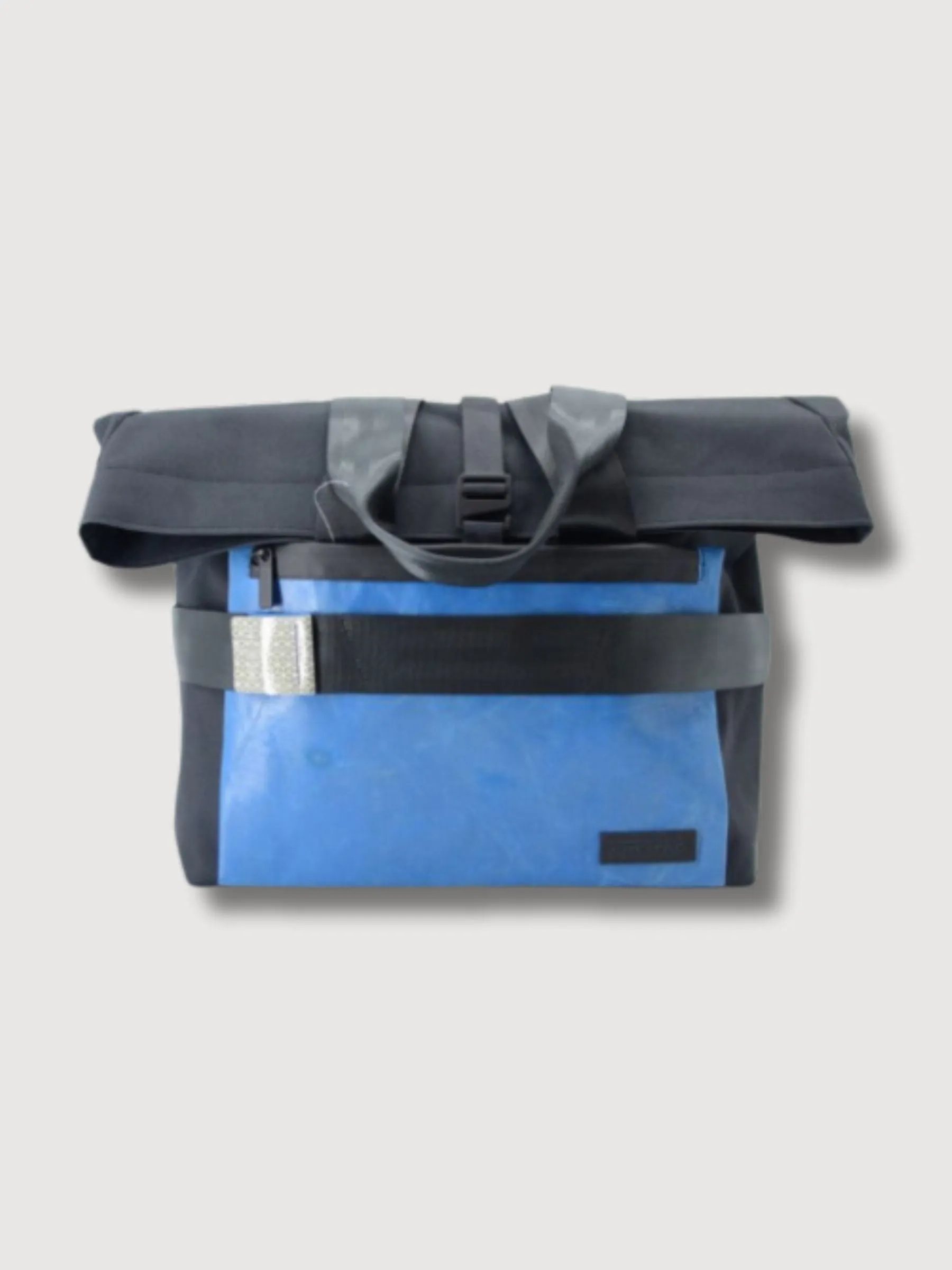 Tote Bag F680 Anderson Blue In Used Truck Tarps | Freitag